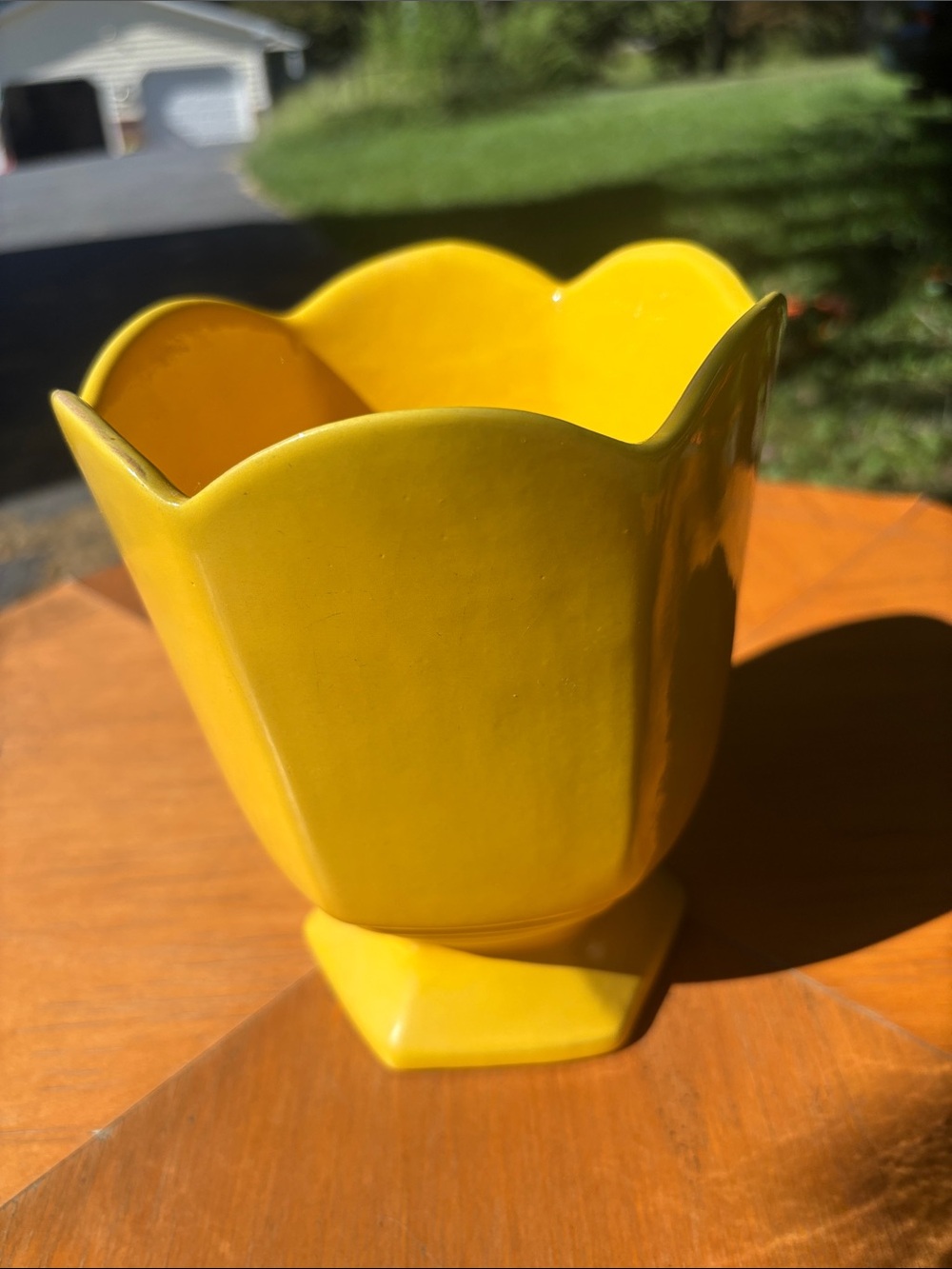 VINTAGE FRANKOMA POTTERY TULIP VASE OR HOUSE PLANTER MCM AUTUMN YELLOW!